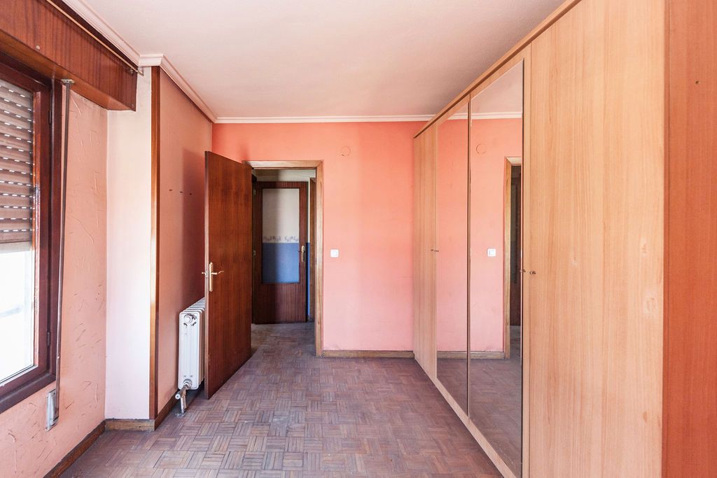 Habitación de Piso en venta en Avilés
