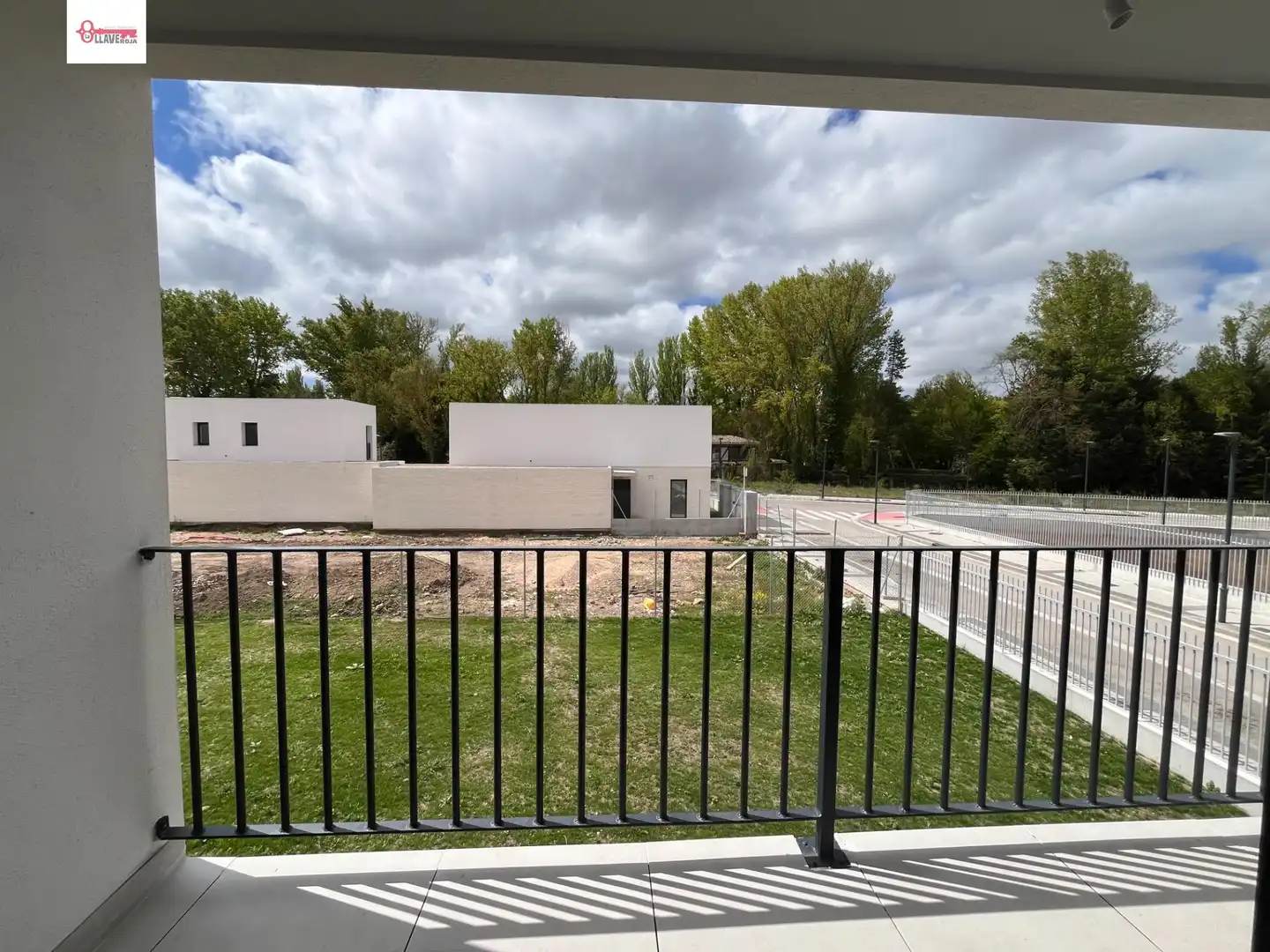 Terrassa de Casa o xalet en venda en Burgos amb Calefacció, Jardí privat i Terrassa