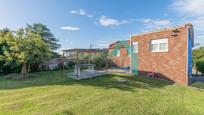 Jardí de Casa o xalet en venda en Castrillón amb Calefacció, Jardí privat i Parquet