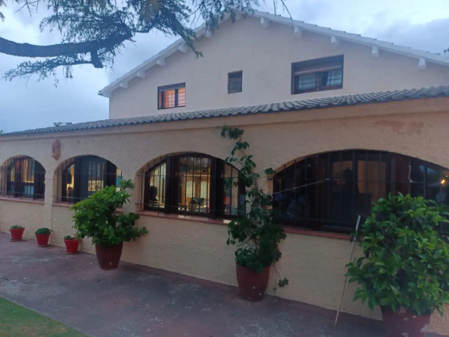 Villa con piscina in vendita a Carrer verduna 33, imagen 4