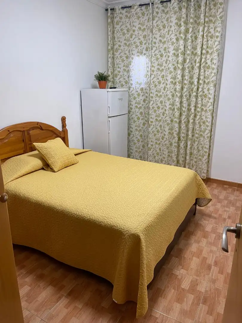 Dormitori de Pis en venda en Arucas amb Moblat i Balcó