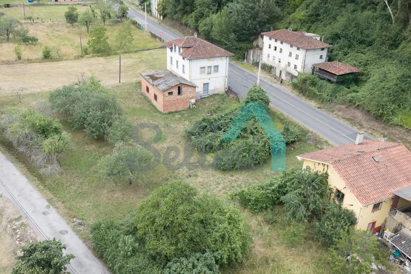 Casa o chalet en venta en Salas con Calefacción, Jardín privado y Parquet