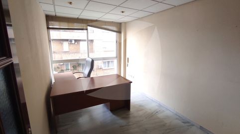 Foto 2 de Oficina de alquiler en Calle Rafael Lucenqui, Santa Marina, Badajoz Capital