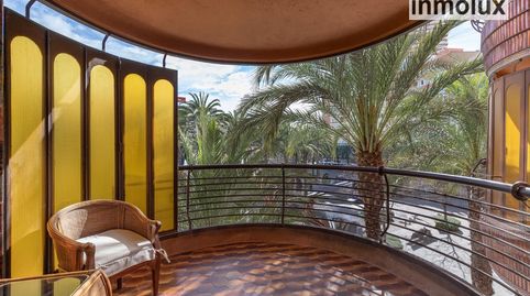 Foto 4 de Piso en venta en Plaza Luceros, Ensanche - Diputación, Alicante / Alacant
