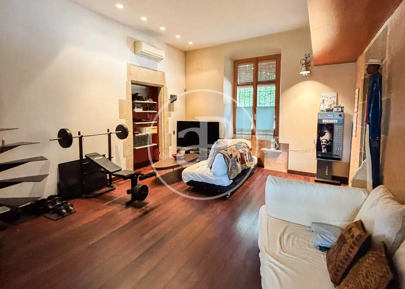 Sala d'estar de Finca rústica en venda en Teià amb Aire condicionat, Calefacció i Jardí privat