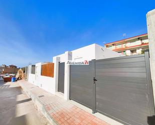 Exterior view of Single-family semi-detached for sale in Águilas  with Terrace and Swimming Pool