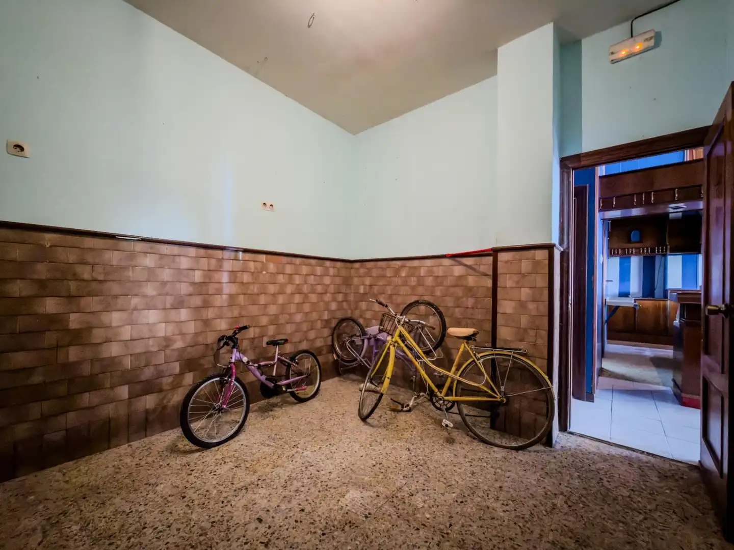 Local en venta en Avenida Manzanares, Santa María de Cayón