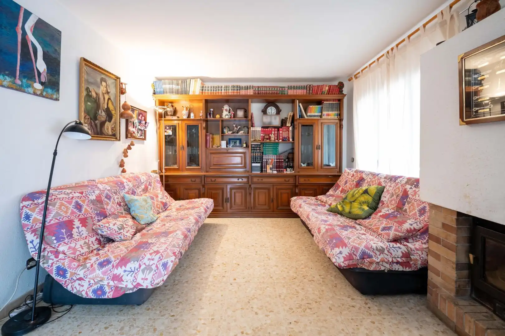 Sala d'estar de Casa o xalet en venda en Santa Susanna amb Calefacció, Jardí privat i Terrassa