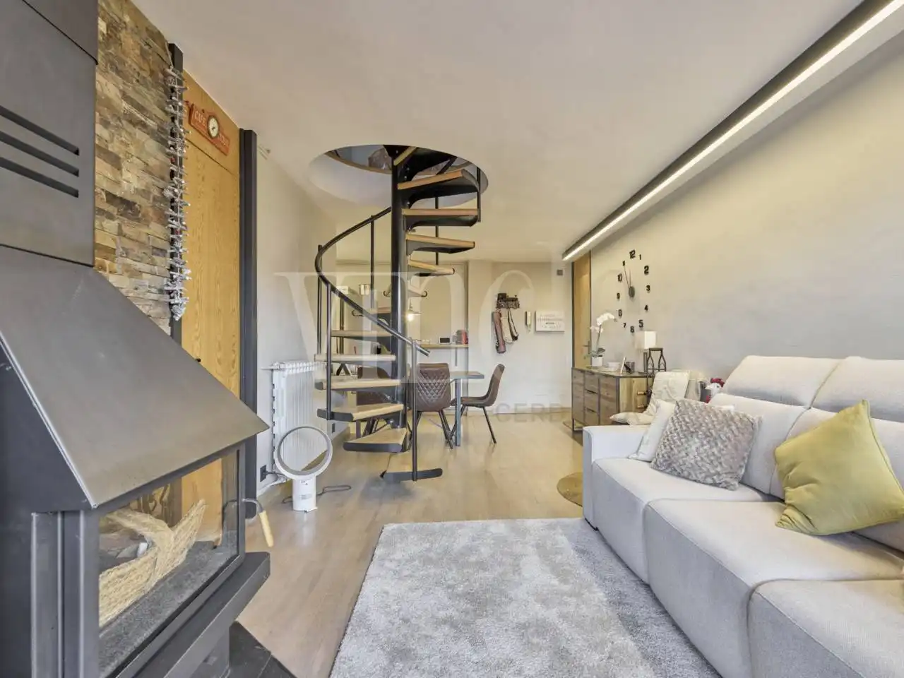 Wohnzimmer von Maisonette zum Verkauf in Puigcerdà mit Heizung, Parkett und Terrasse