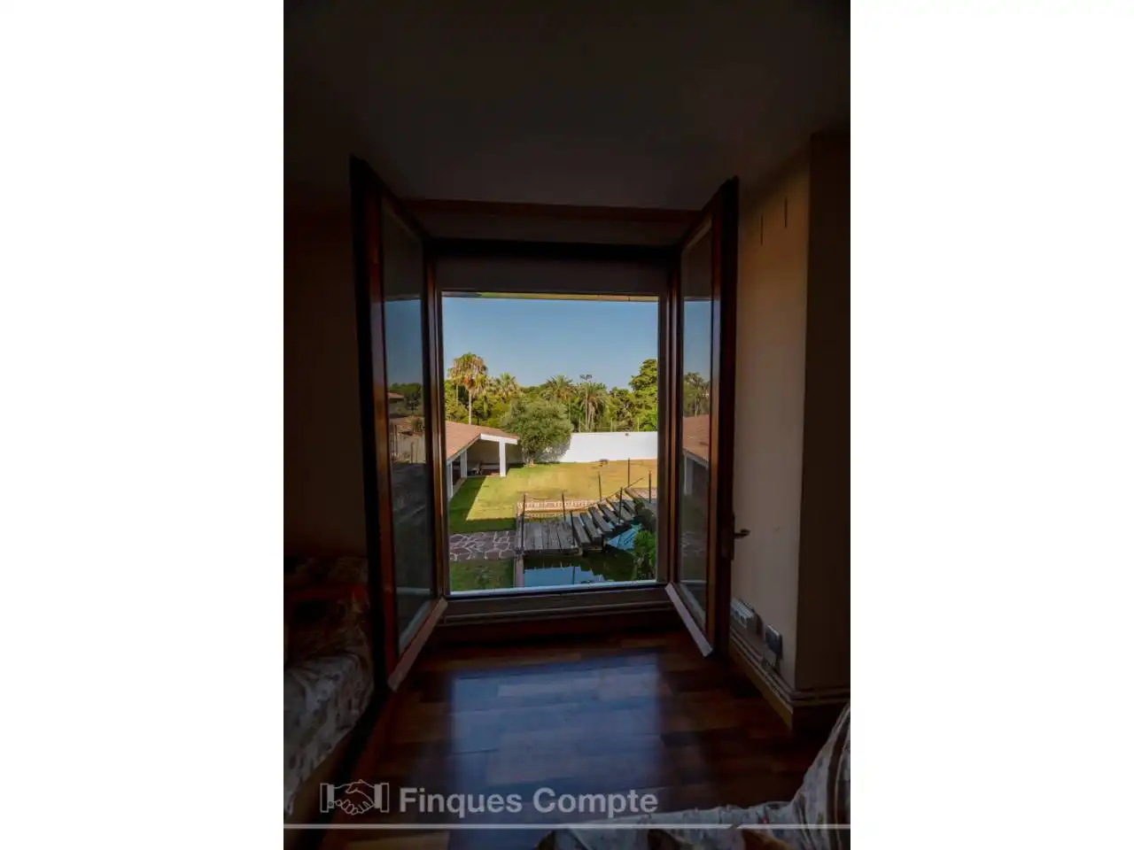 Habitación de Casa o chalet en venta en Roda de Berà con Aire acondicionado, Calefacción y Jardín privado