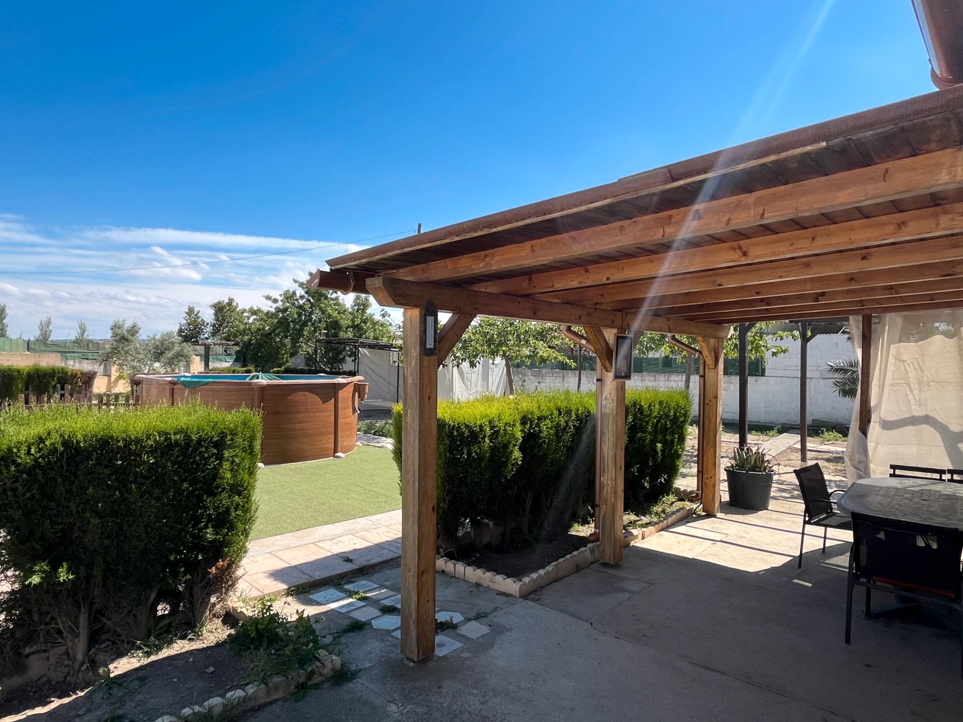 Terrassa de Casa o xalet en venda en Pastriz amb Calefacció, Jardí privat i Terrassa