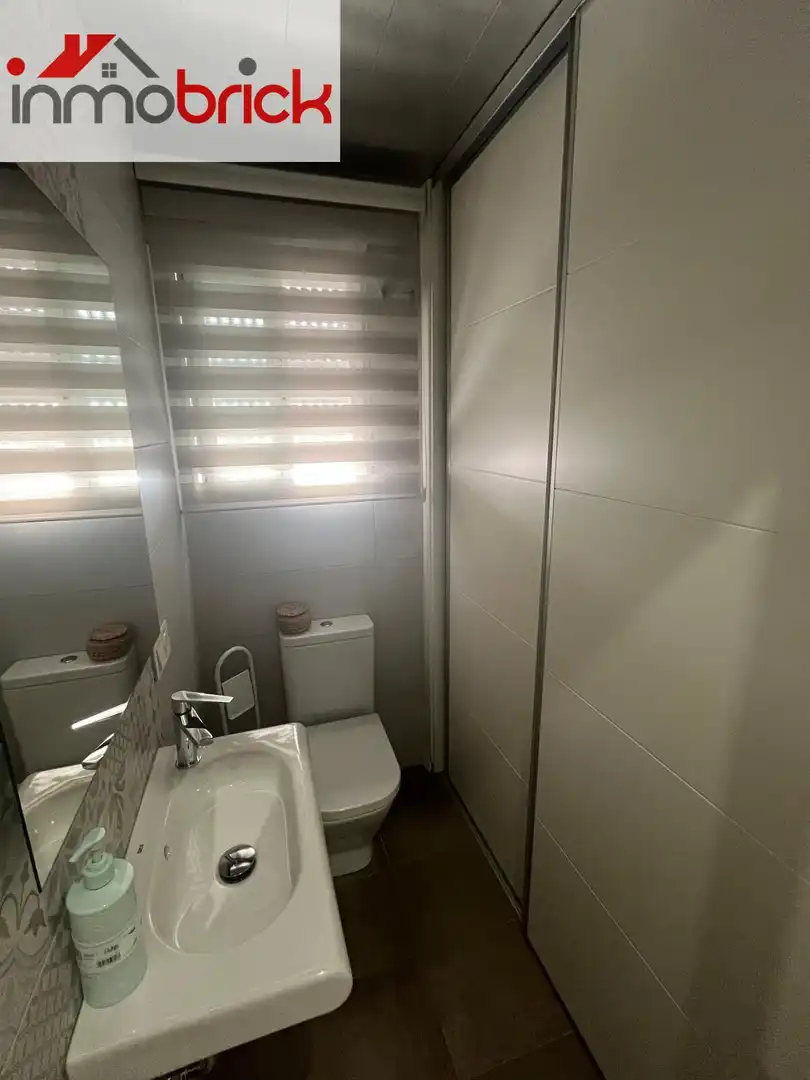 Baño de Piso en venta en Lucena con Aire acondicionado