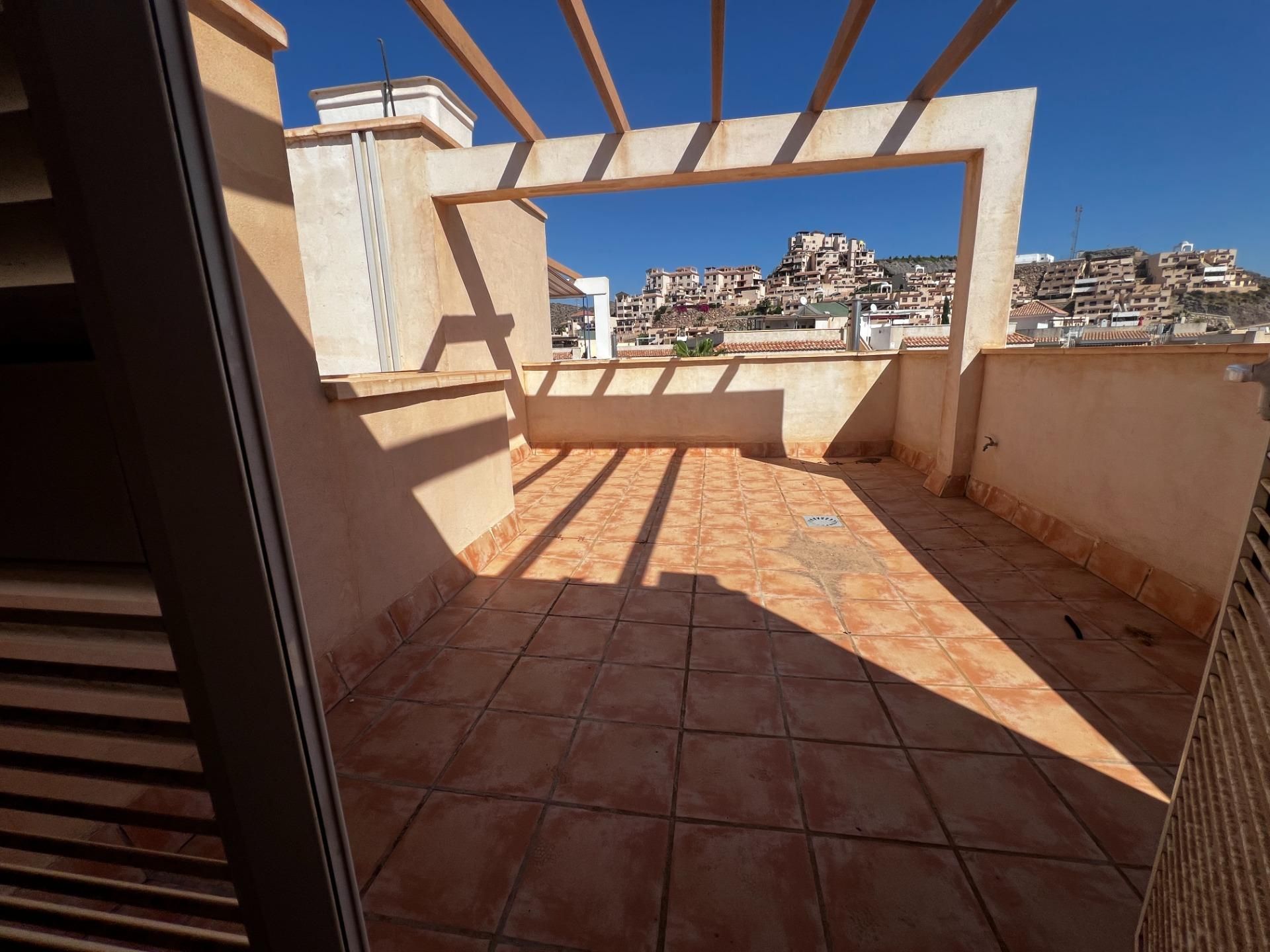 Terrassa de Casa o xalet en venda en Águilas amb Jardí privat, Terrassa i Piscina comunitària