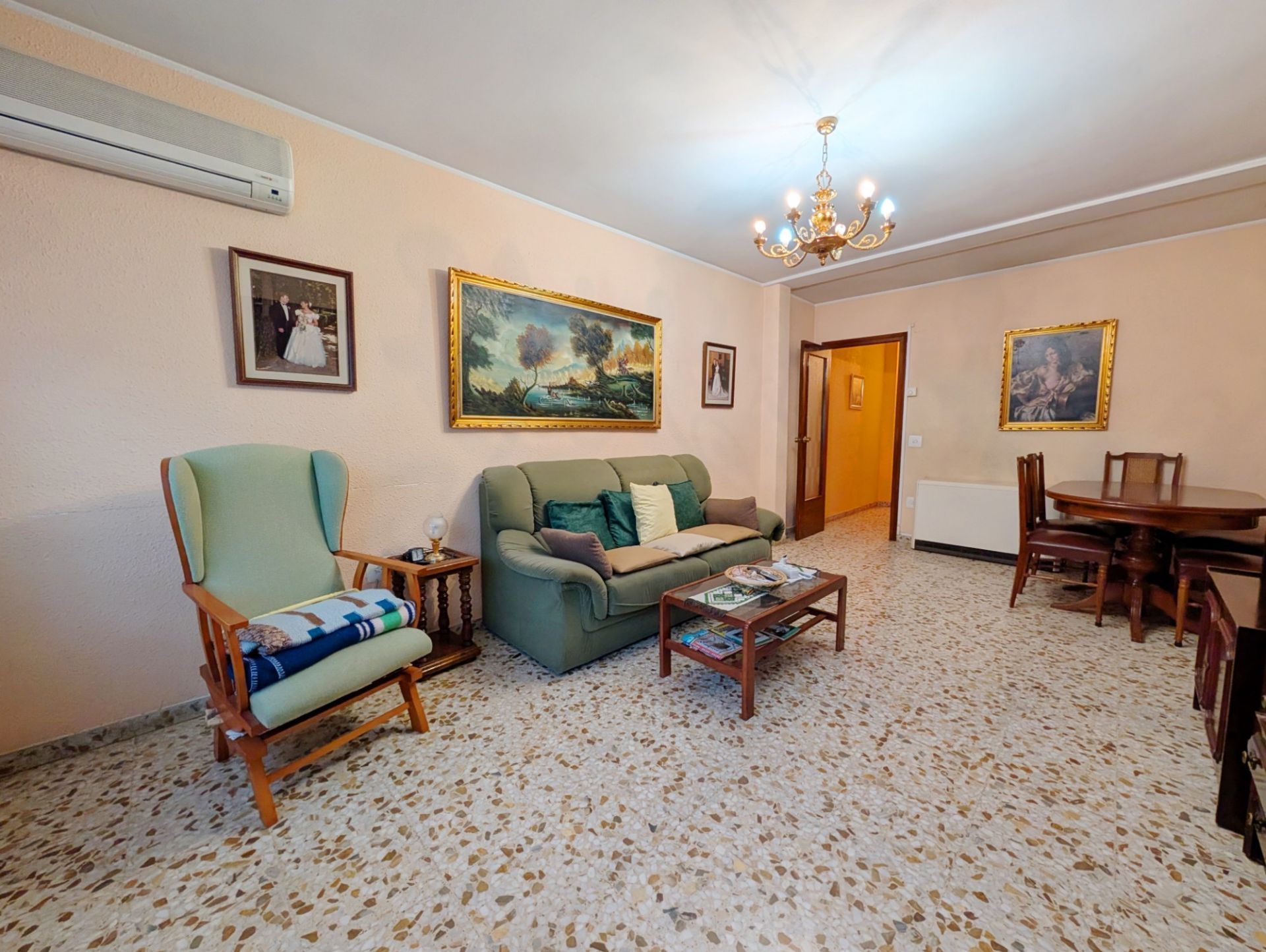 Living room of Single-family semi-detached for sale in Gelsa  with Heating, Terrace and Storage room