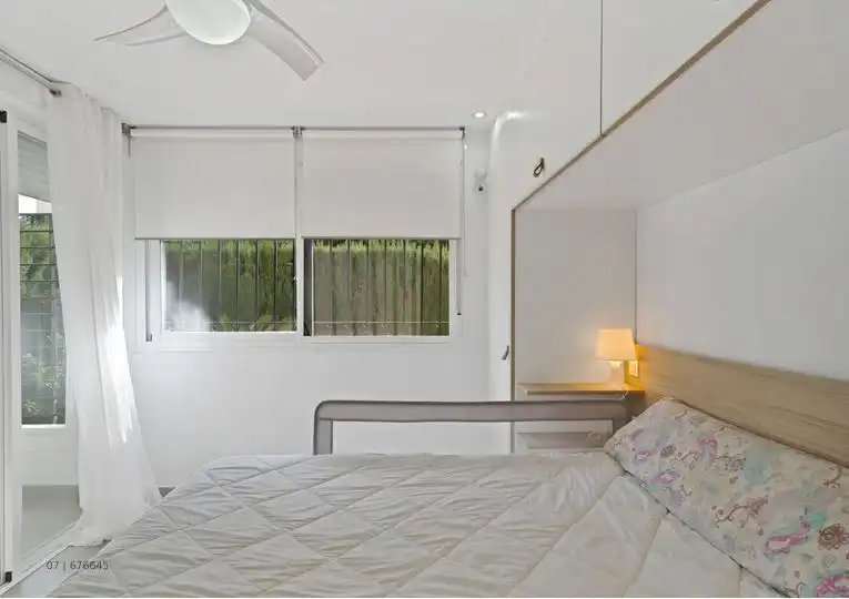 Habitación de Apartamento en venta en Marbella con Aire acondicionado, Terraza y Amueblado