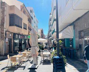 Außenansicht von Wohnung miete in Algeciras mit Klimaanlage, Heizung und Möbliert