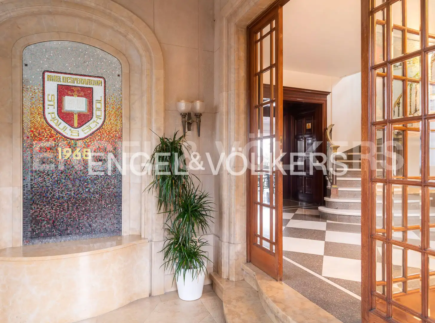 Casa o xalet en venda en Barcelona amb Calefacció, Jardí privat i Terrassa