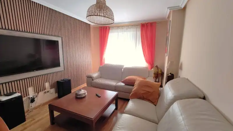 Wohnzimmer von Wohnung zum Verkauf in San Andrés del Rabanedo mit Heizung, Privatgarten und Parkett