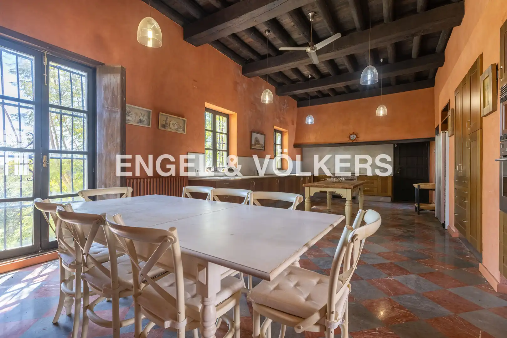 Comedor de Casa o chalet en venta en Carmona con Calefacción, Jardín privado y Terraza