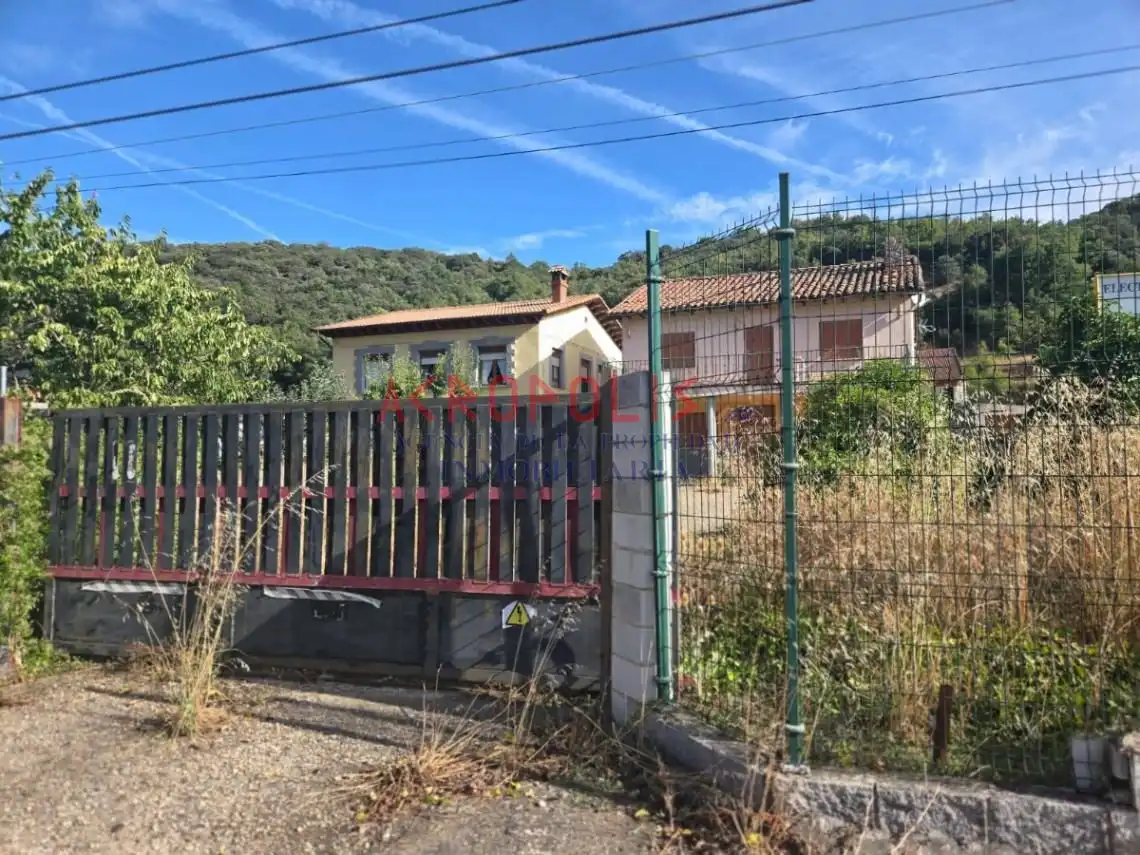 Casa en venda a La Pola de Gordón, imagen 2