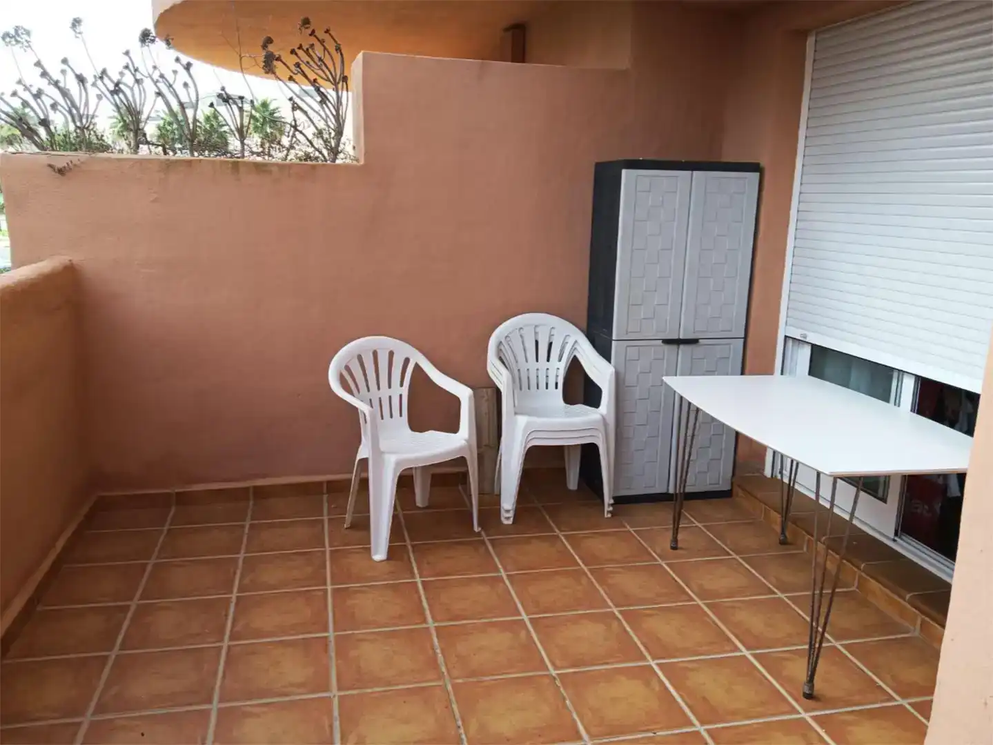 Terrassa de Pis de lloguer en El Ejido amb Piscina i Moblat