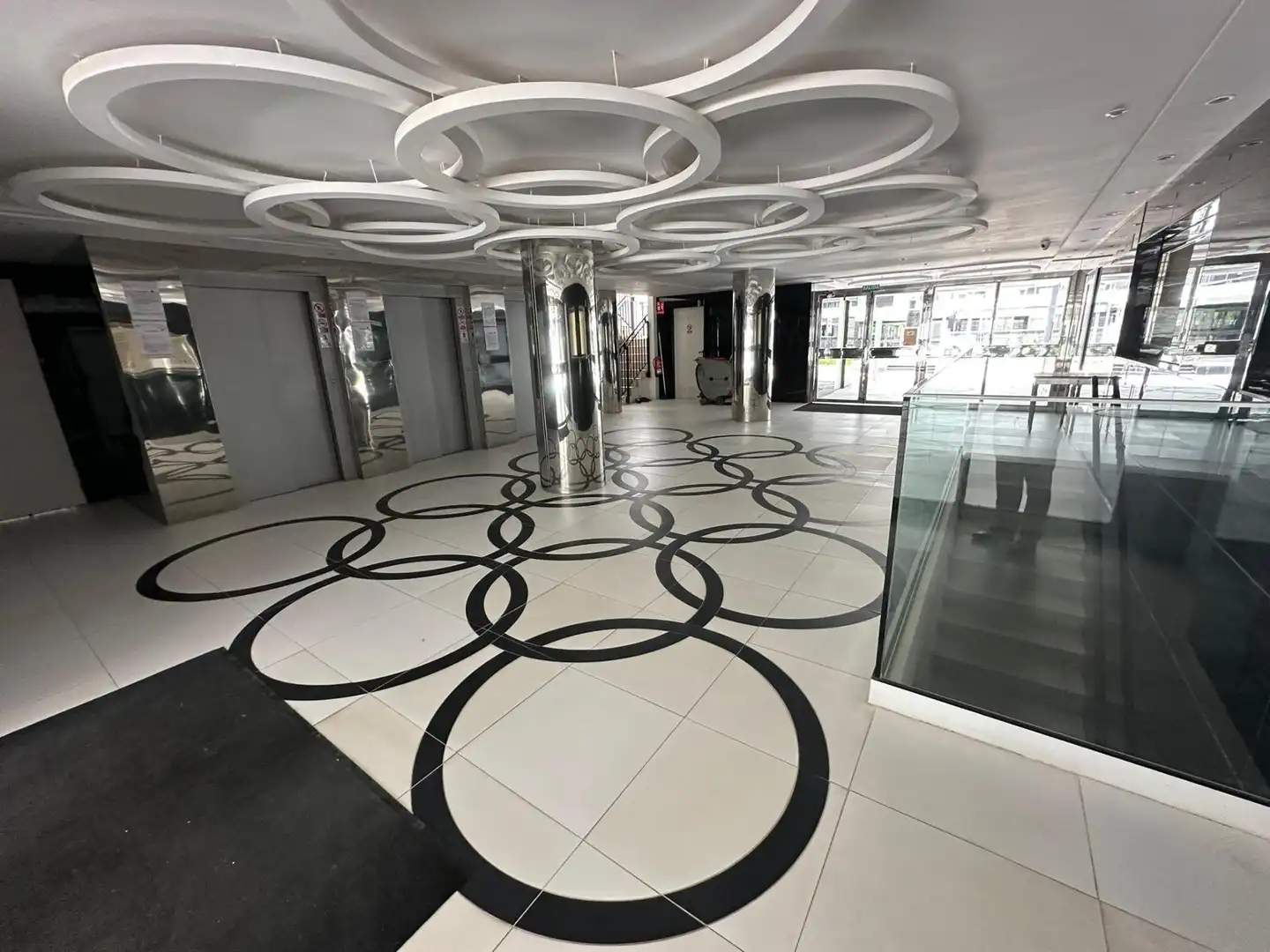 Apartament amb piscina en venda a Avenida Pai Sector Torre la Sal, imagen 3