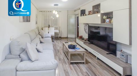 Foto 2 von Wohnung zum Verkauf in Parque Lo Torrent, San Vicente del Raspeig / Sant Vicent del Raspeig