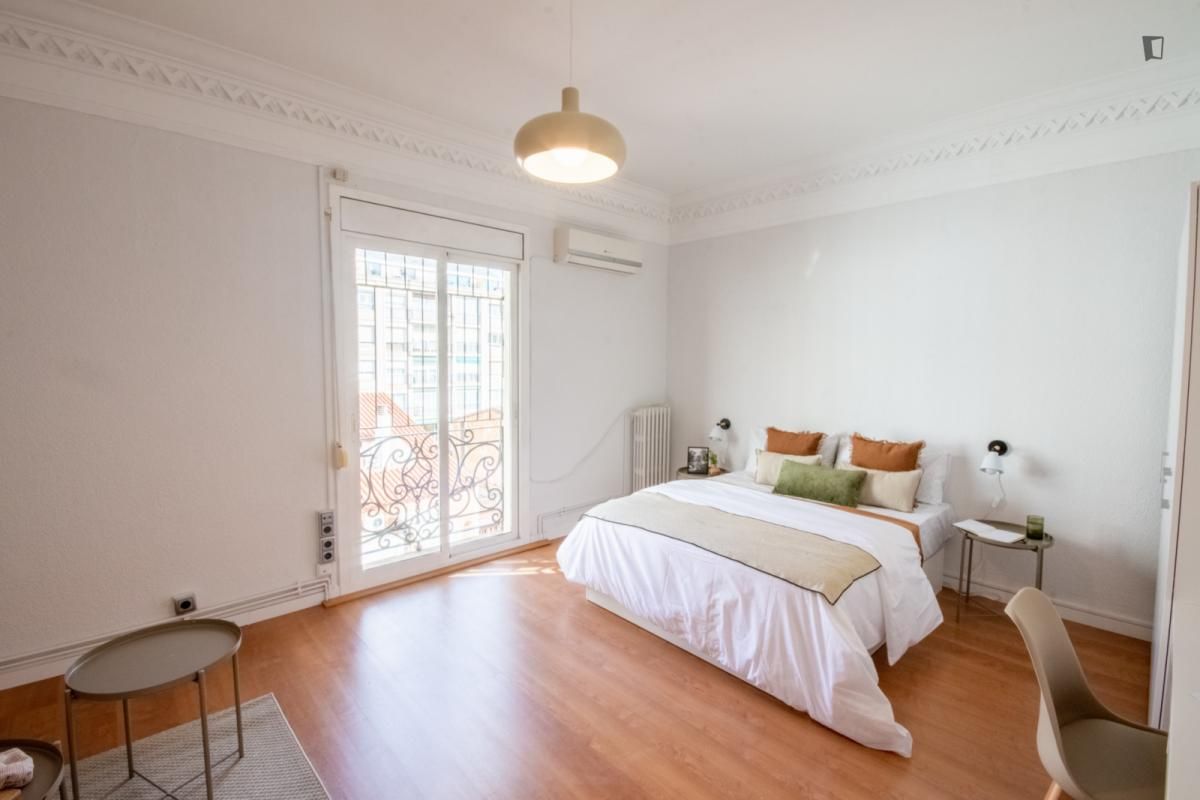 Apartment to share in El Putget i el Farró