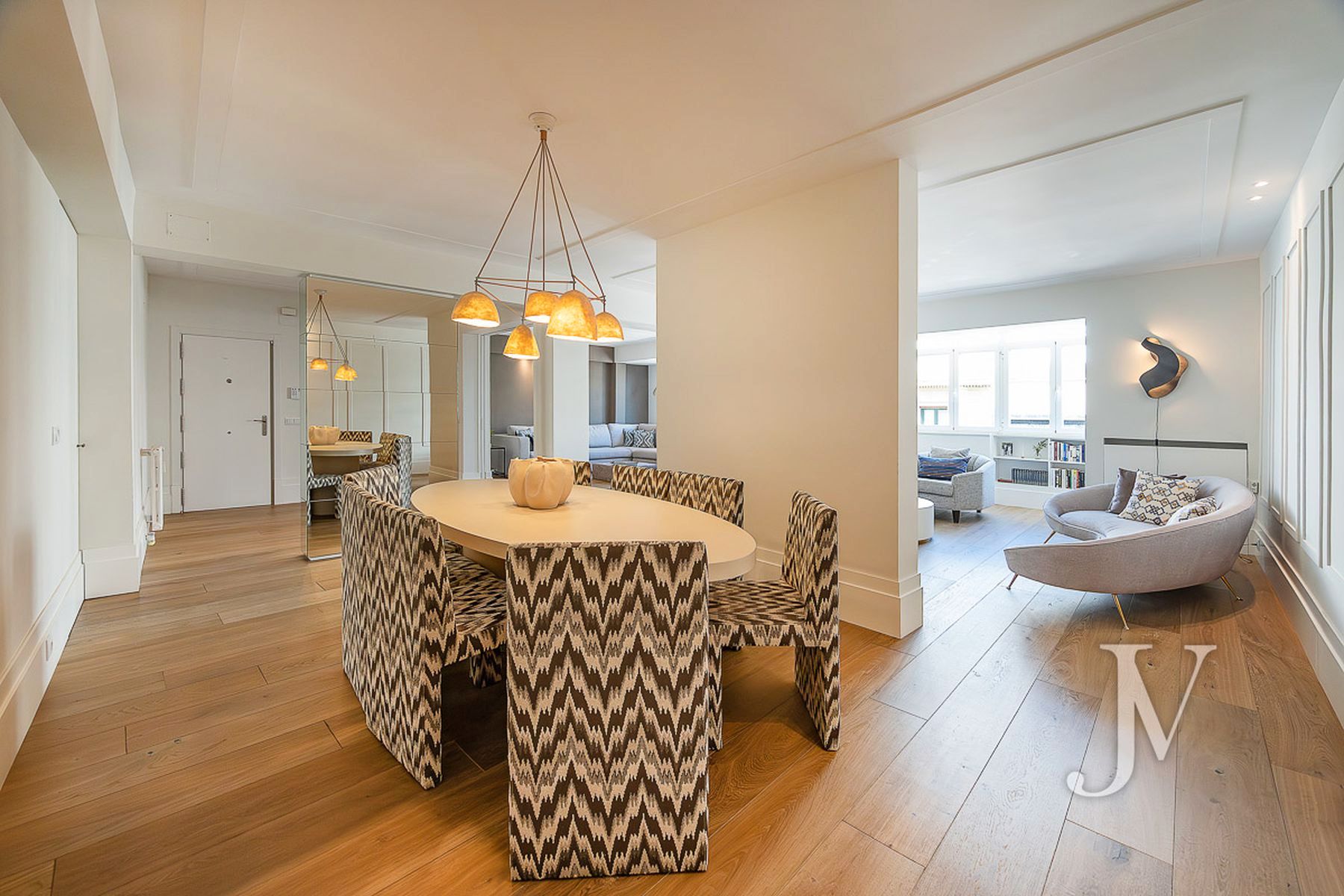 Dining room of Flat for sale in  Madrid Capital  with Air Conditioner, Heating and Furnished