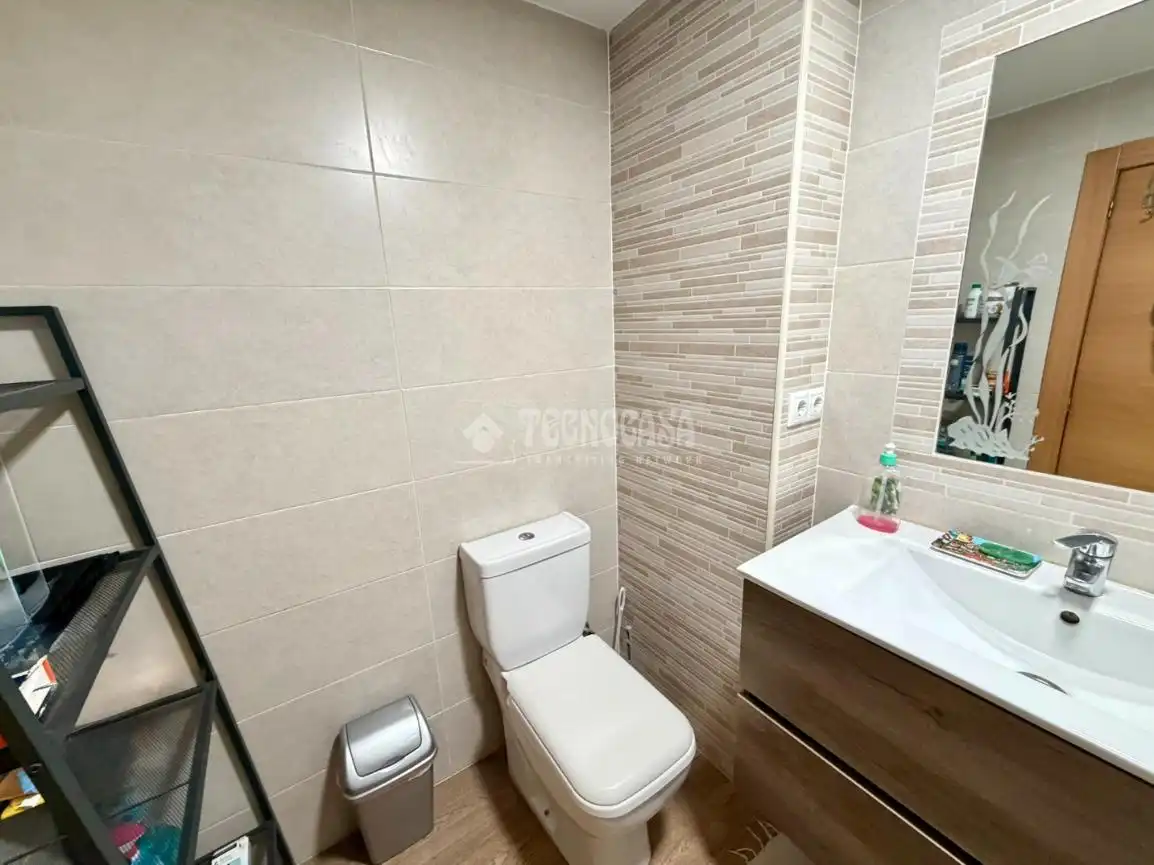 Bathroom of Flat for sale in Mijas  with Heating, Parquet flooring and Terrace