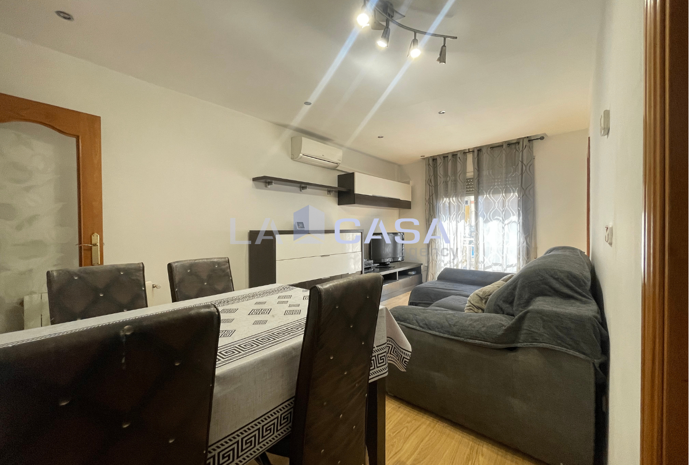 Living room of Flat for sale in Badalona