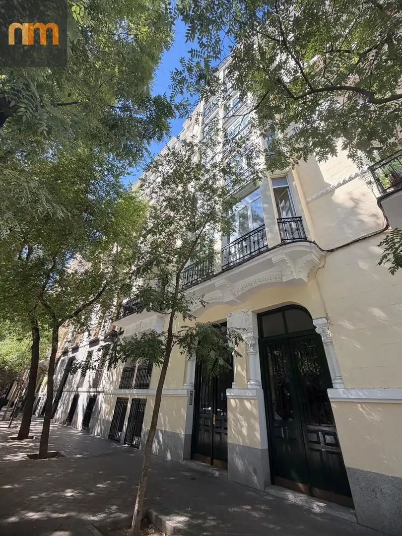 Exterior view of Ground floor for sale in Madrid  with Air Conditioner and Heating