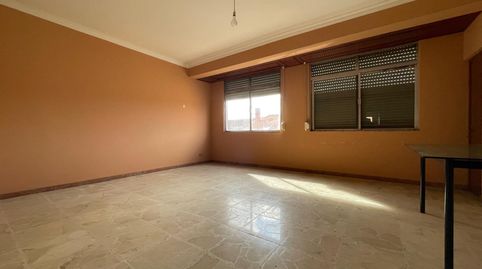 Foto 3 de Edifici en venda a A Gándara, Narón