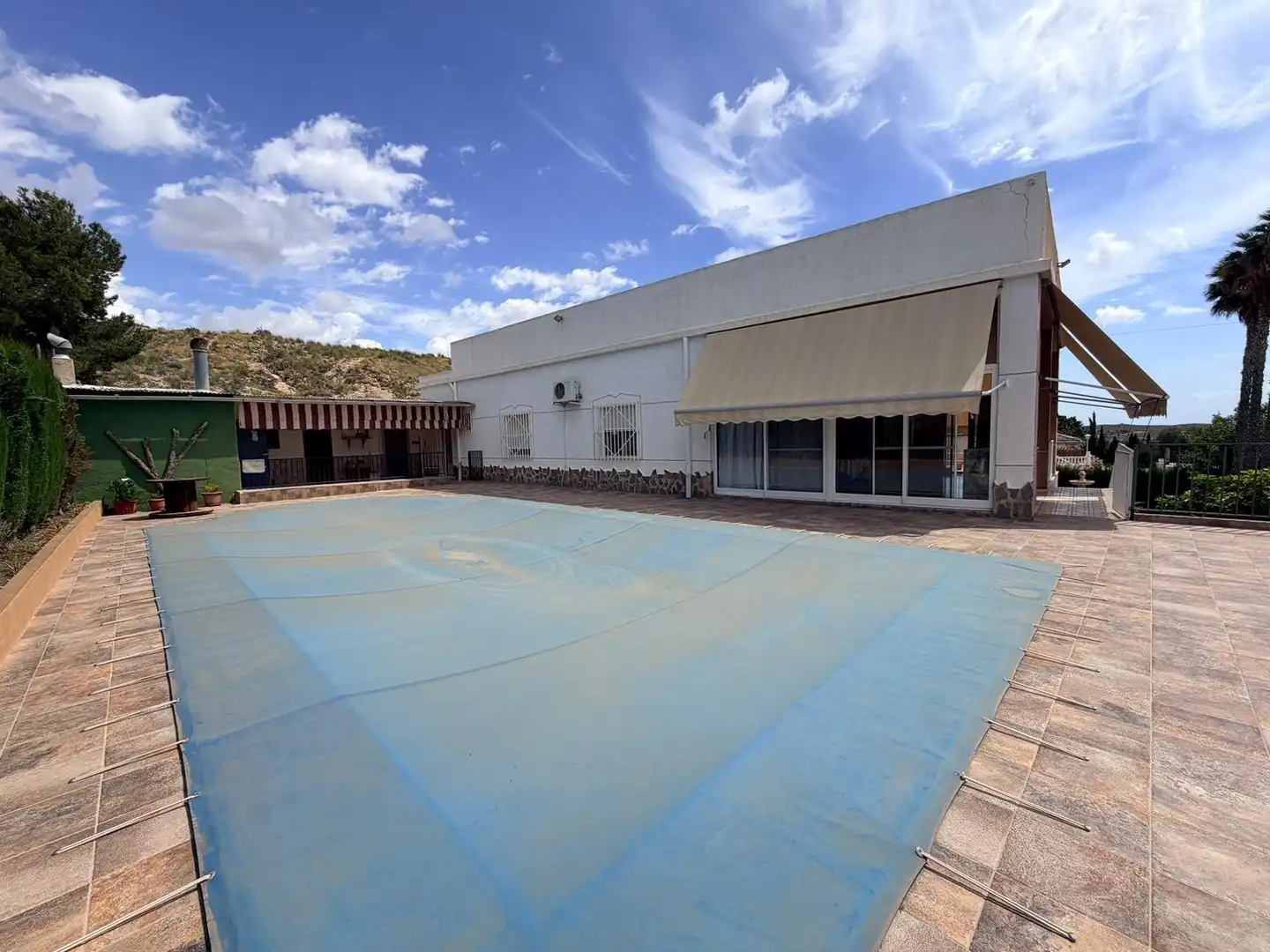 Exterior view of Houses for sale in Elche / Elx  with Air Conditioner, Heating and Private garden