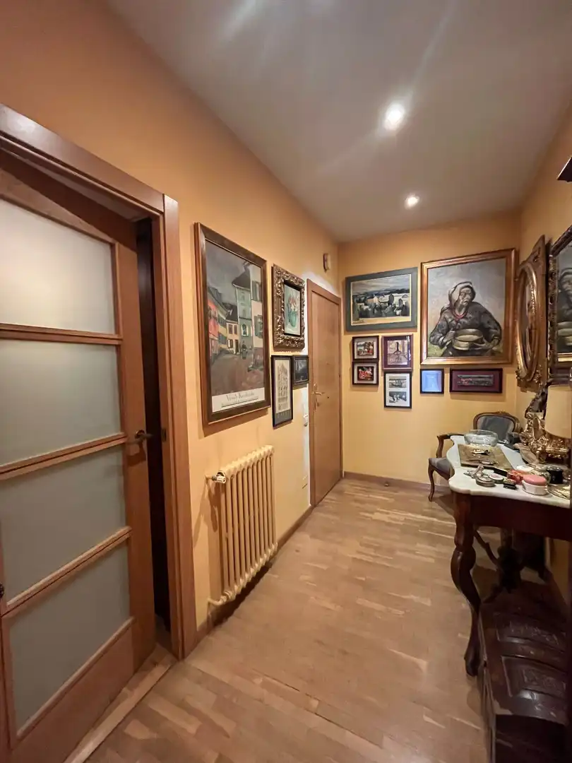 Piso con ascensor en venta en NAPOLS 216, imagen 6