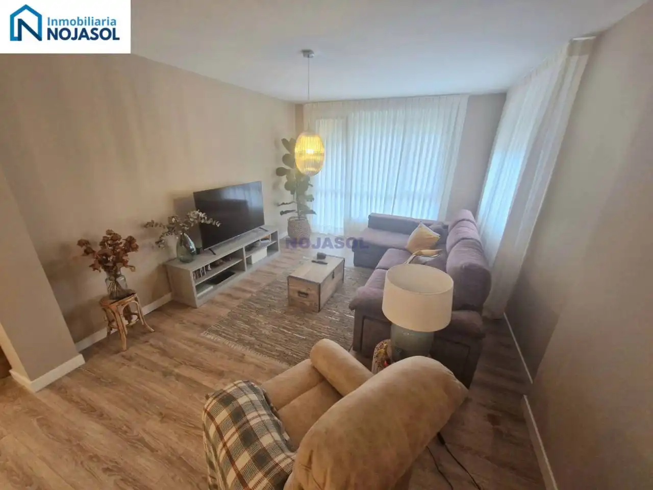 Sala de estar de Piso en venta en Noja con Calefacción, Terraza y Balcón