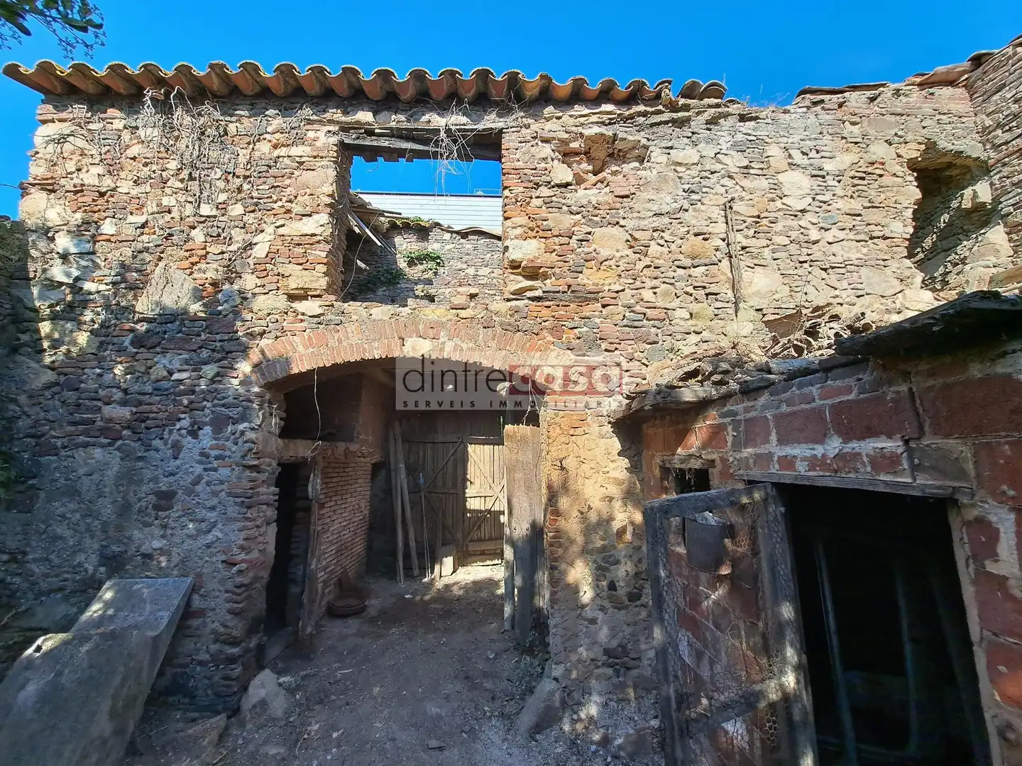 Vista exterior de Casa adosada en venda en Tordera