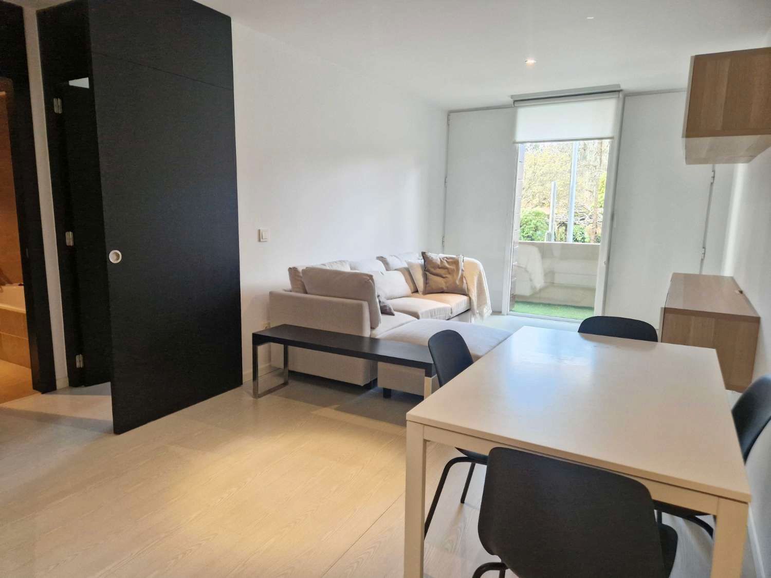 Sala de estar de Planta baja de alquiler en Ames con Calefacción, Terraza y Piscina