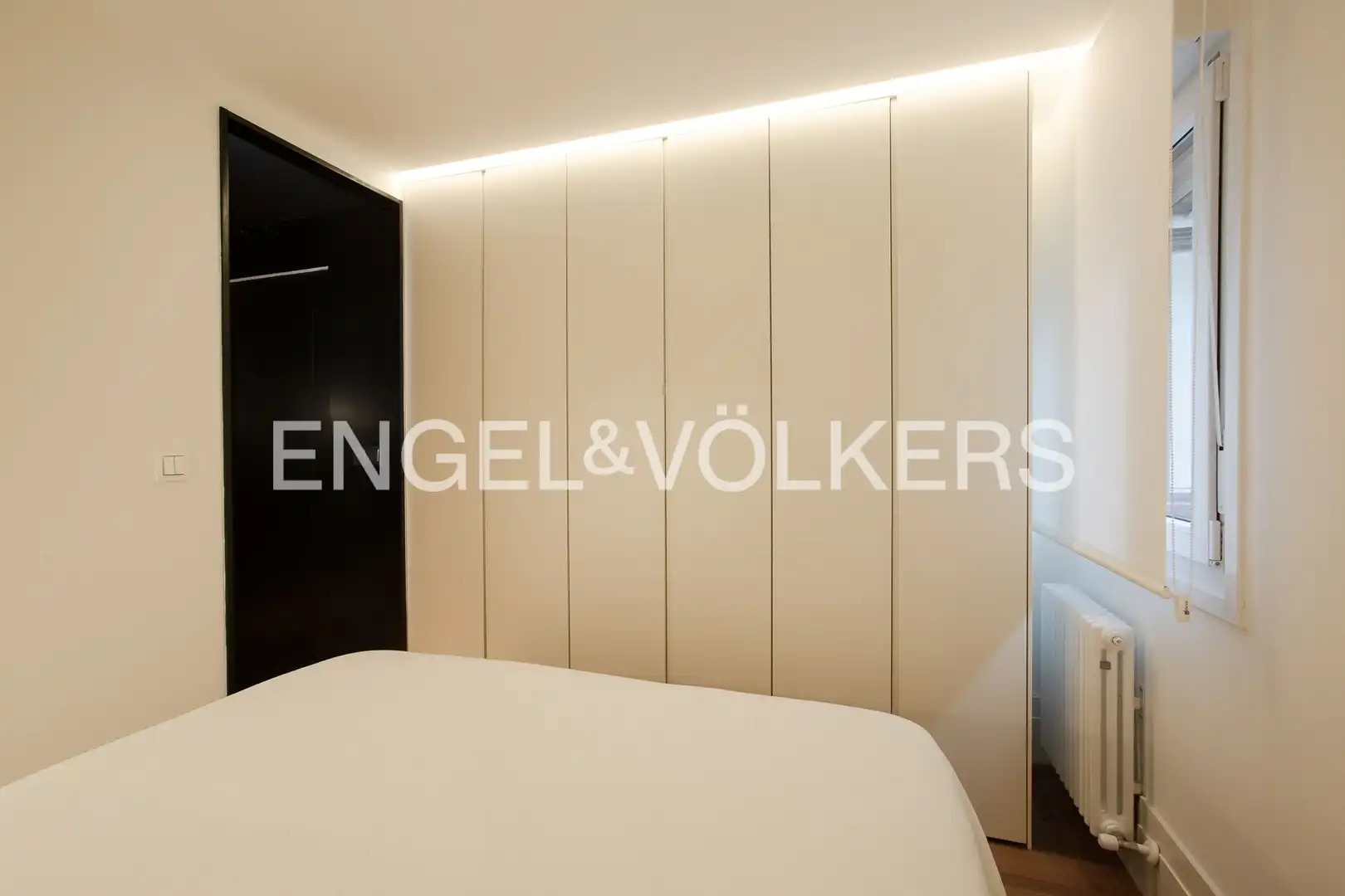 Bedroom of Flat for sale in Bilbao   with Heating, Parquet flooring and Terrace
