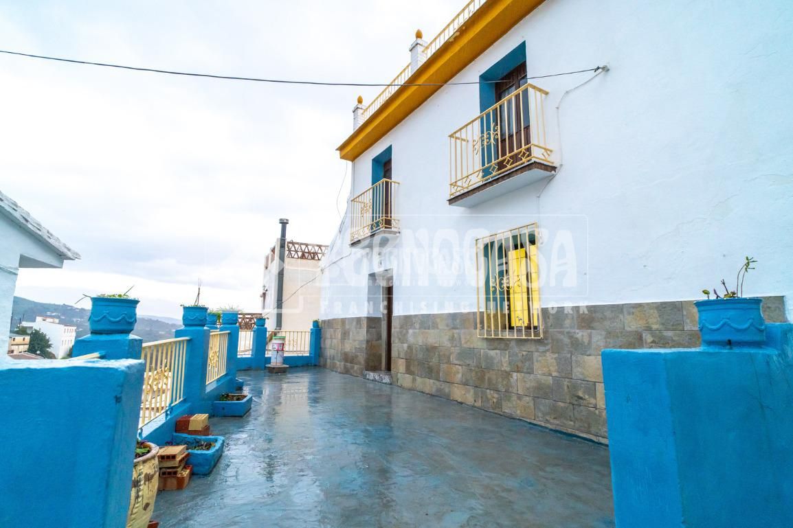 Exterior view of House or chalet for sale in Almáchar  with Terrace and Storage room