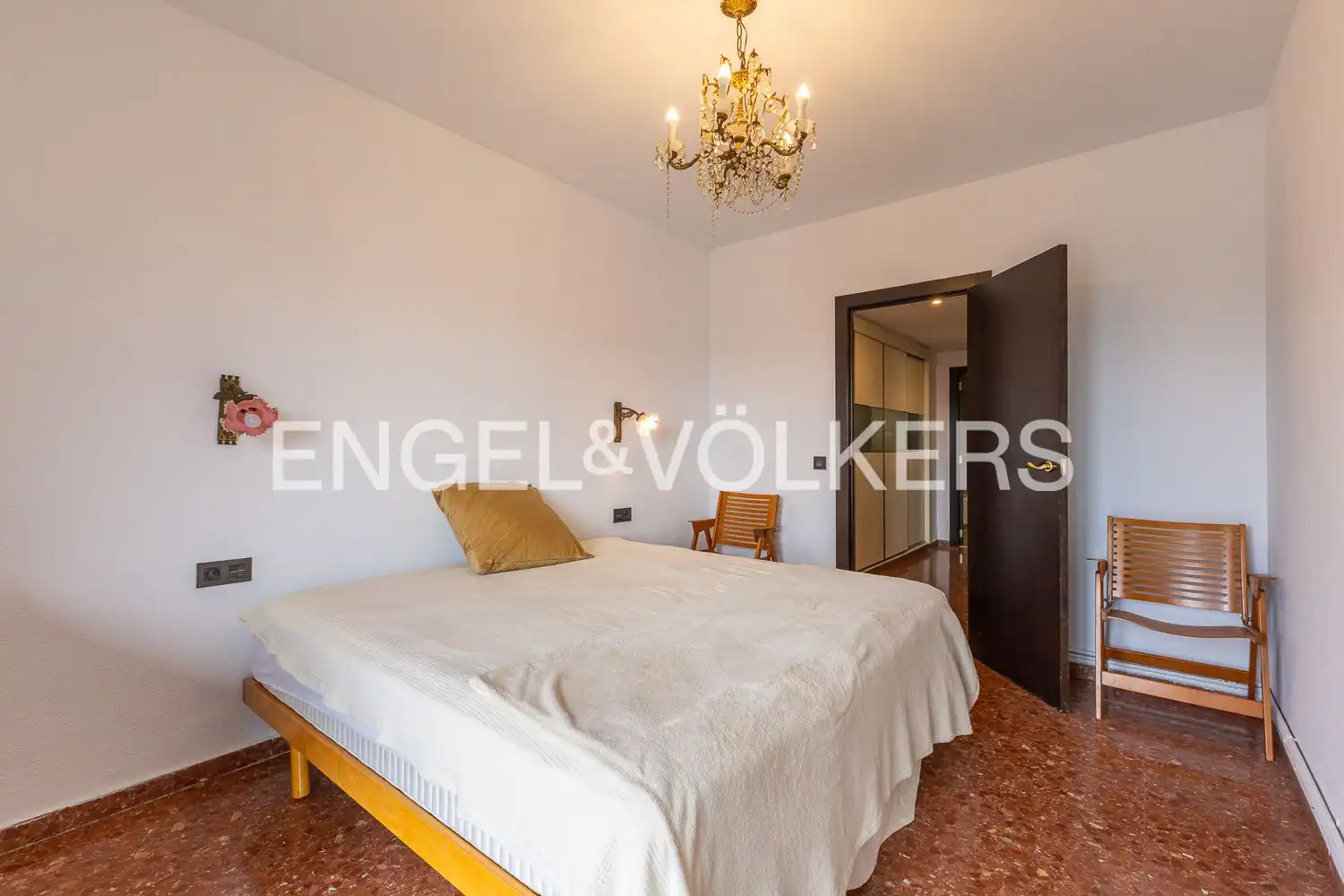 Habitación de Piso en venta en Valencia con Aire acondicionado, Calefacción y Balcón
