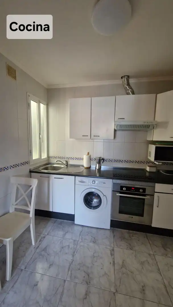 Flat for rent in HERIZ, Antiguo