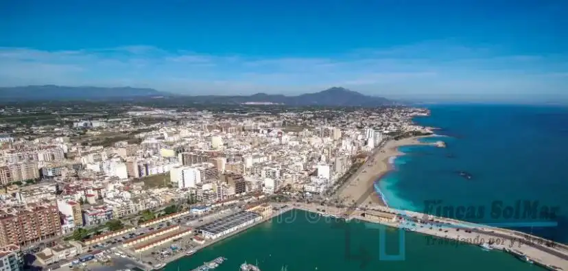 Vista exterior de Apartamento en venta en Peñíscola / Peníscola con Terraza y Piscina comunitaria