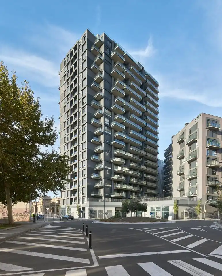 Vista exterior de Pis en venda en Tarragona amb Aire condicionat, Terrassa i Piscina comunitària
