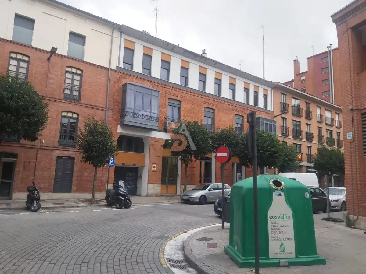 Exterior view of Commercial properties for rent in Valladolid