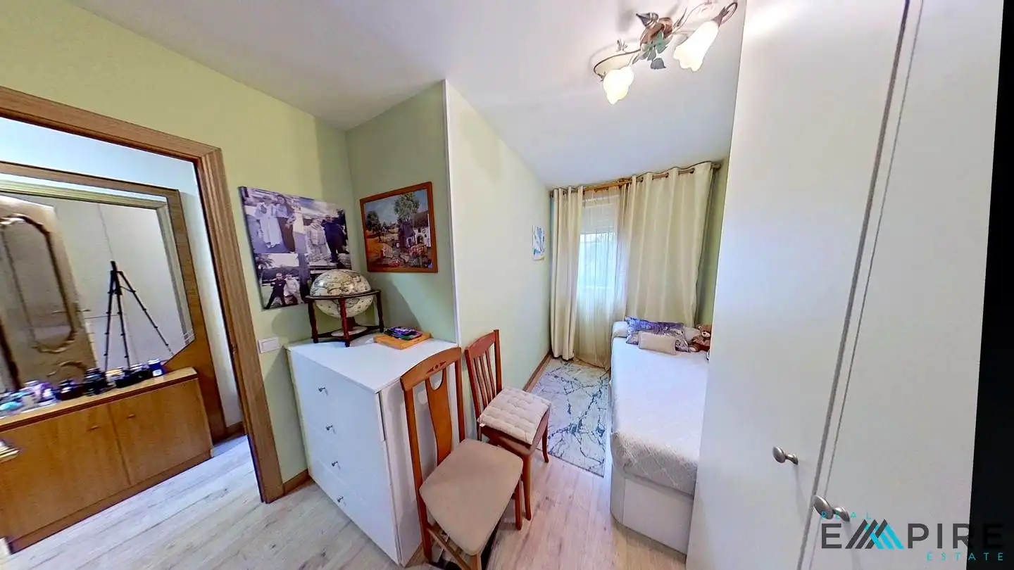 Bedroom of Flat for sale in Carabanchel