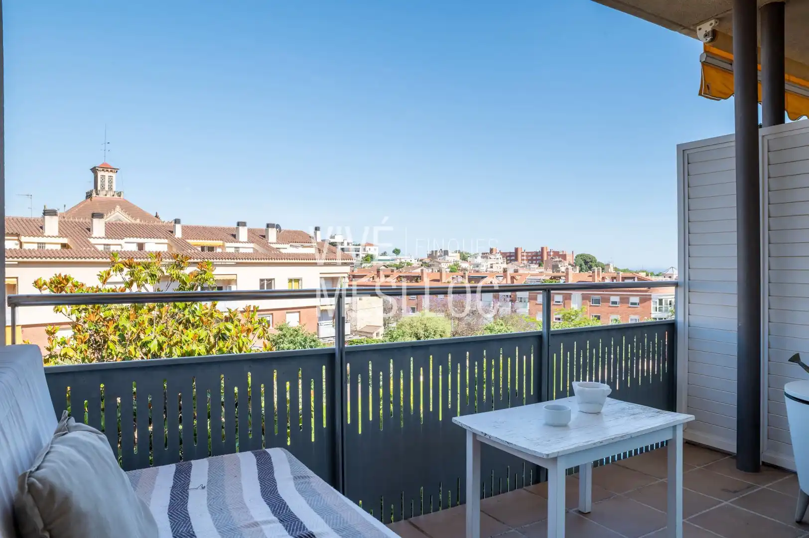 Terraza de Piso en venta en Alella con Calefacción, Terraza y Trastero