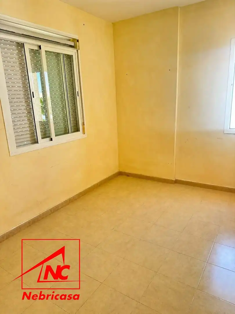 Habitación de Casa o chalet en venta en El Cuervo de Sevilla con Terraza y Balcón