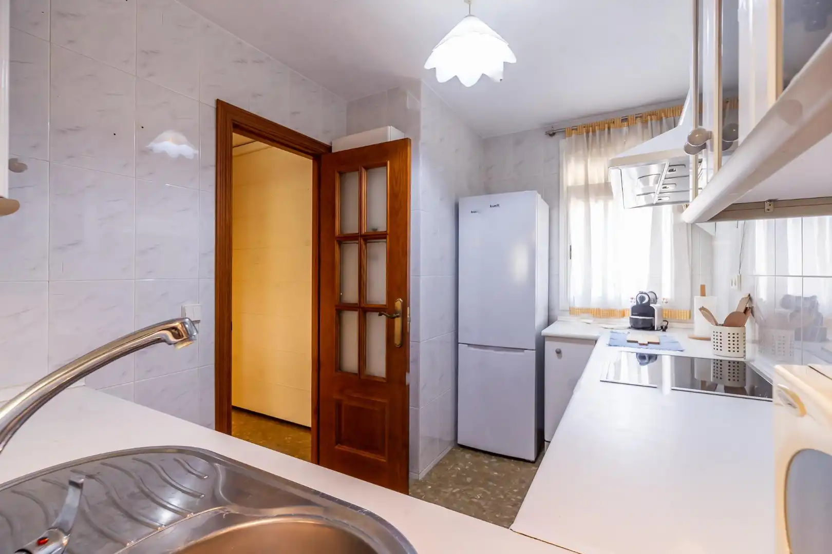 Cocina de Piso en venta en Torremolinos con Aire acondicionado, Jardín privado y Terraza