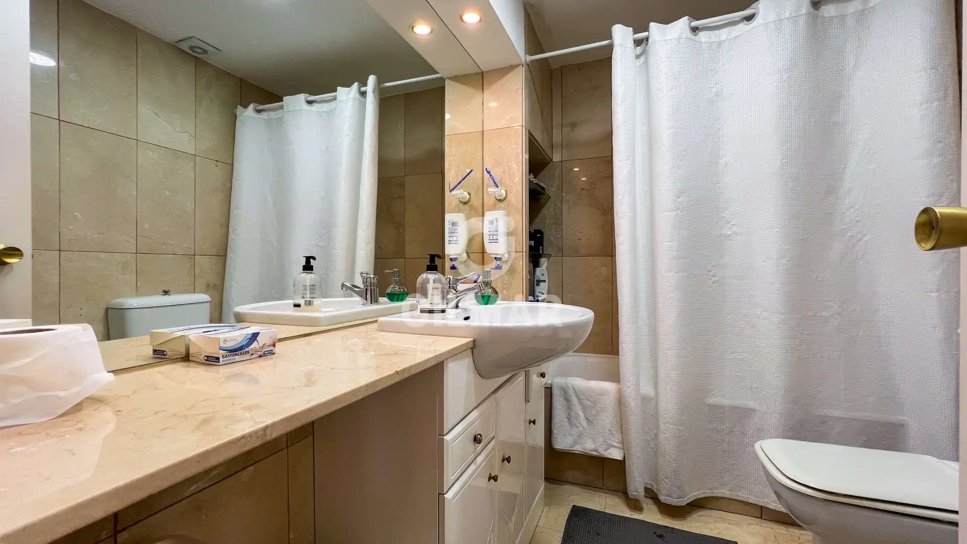 Baño de Casa adosada en venta en Collado Mediano con Calefacción, Jardín privado y Piscina